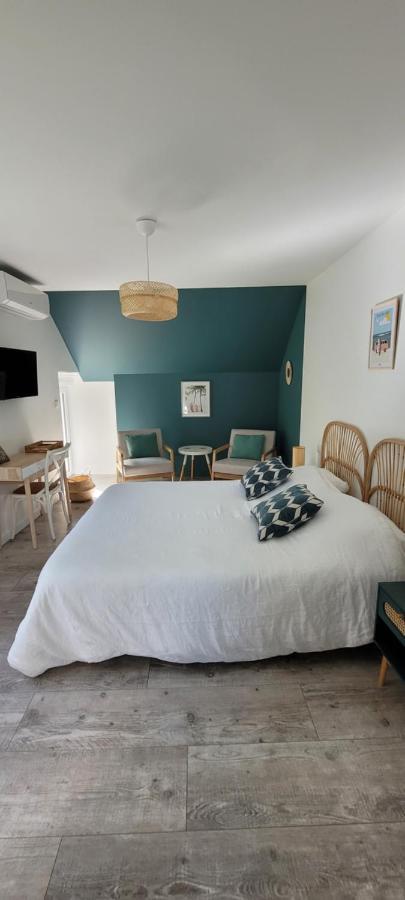 Parenthese Bed & Breakfast Le Vivier-sur-Mer Exterior photo